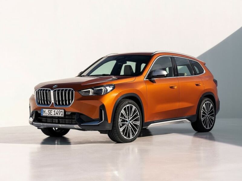 Novo BMW X1 2023 inicia vendas por R$ 296.950 com unidades importadas