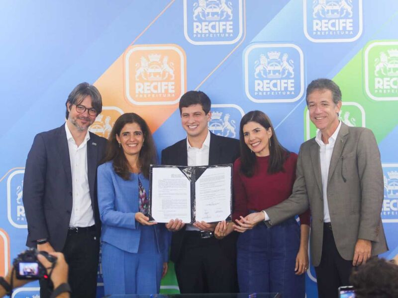 Prefeitura Do Recife Lança Aplicativo Para A Saúde Em Parceria Com O Prefeitura Do Recife Lança Aplicativo Para A Saúde Em Parceria Com O
