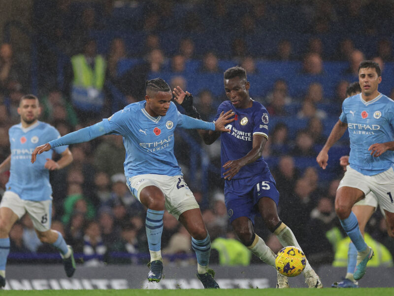 Em jogo de 8 gols e emoção até o fim, Chelsea e City empatam pela Premier  League - Rádio Itatiaia