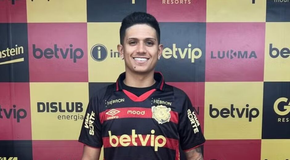 Reforço do Sport, Gustavo Maia celebra acerto e projeta "gols e assistências" 