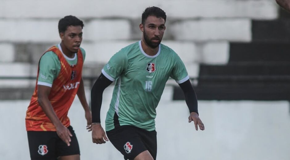 Santa Cruz: Henrique Lordelo revela cobrança após derrota em amistoso