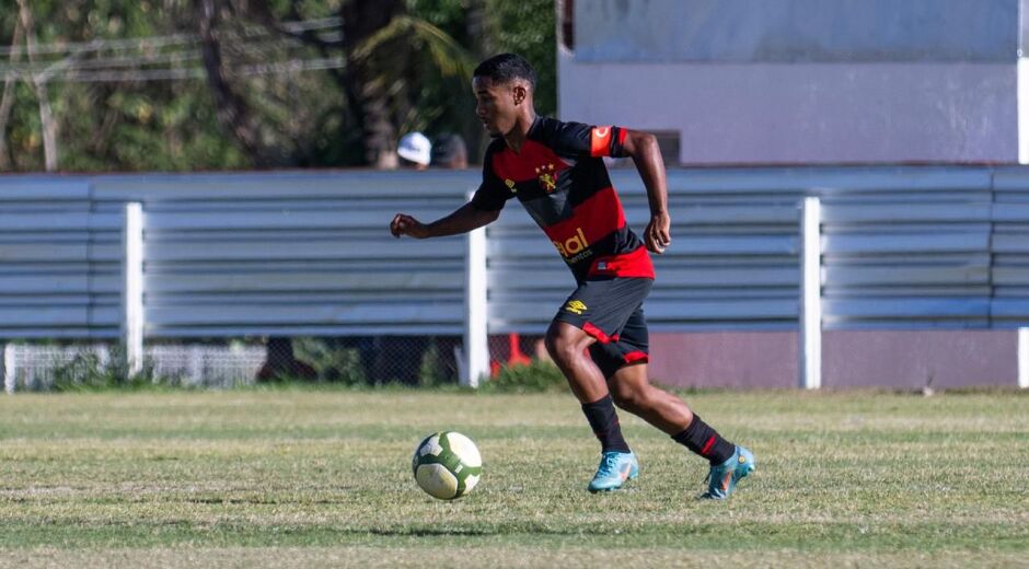 Após vitória do Sport na Copa do Brasil sub-17, volante projeta disputa de competição em Minas