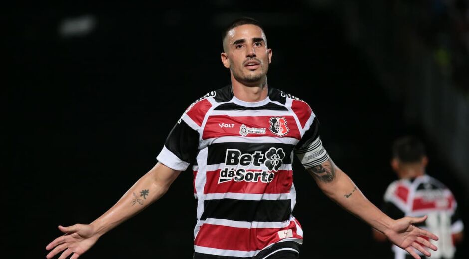 Thiago Galhardo se pronuncia sobre rescisão com o Santa Cruz
