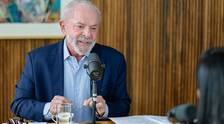 Lula: problemas como a inflação são resolvidos quando há "dinheiro na mão do povo"