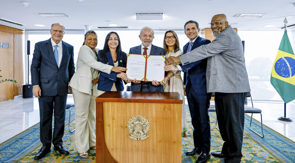 Lula faz aceno a evangélicos e reconhece música gospel como manifestação cultural