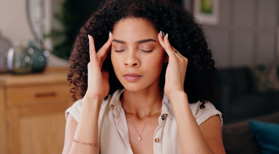Dor de cabeça: quando saber se o sintoma pode ser algo mais sério?
