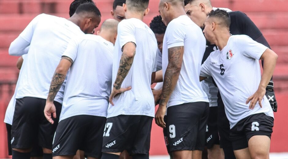 Santa Cruz goleia homônimo do Rio Grande do Norte em jogo-treino no Arruda