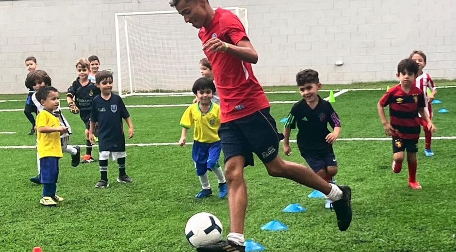 Verão em movimento: colônia de férias aposta em grade esportiva e ao ar livre