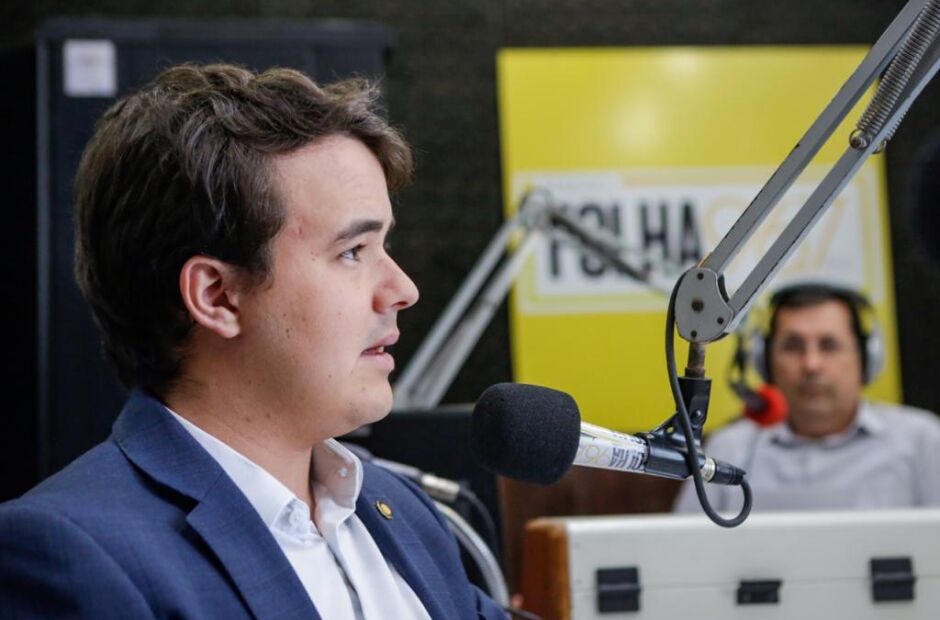 Rodrigo Coutinho diz que tendência é Republicanos apoiar João Campos em 2026.