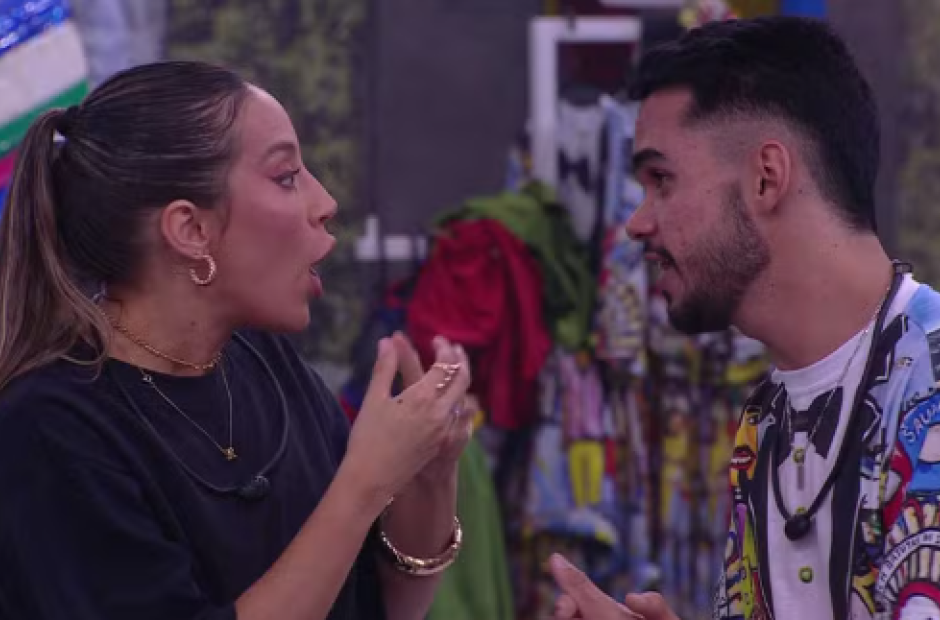 BBB 25: João Pedro reclama de deboches de Eva e diz que não quer mais olhar na cara da sister