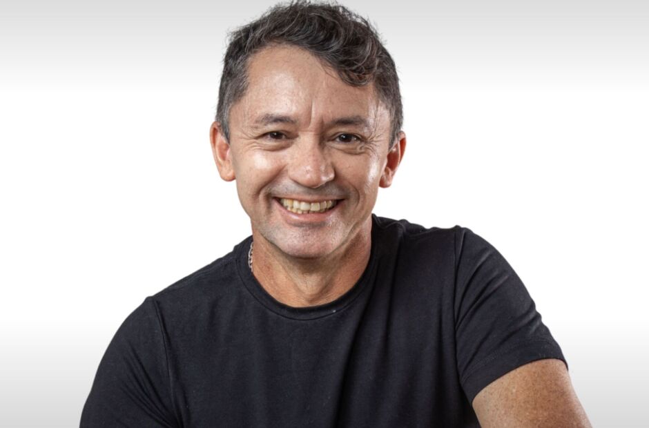 Ritmo e sentimento: Roberto Cruz divulga músicas inéditas para o São João 2025
