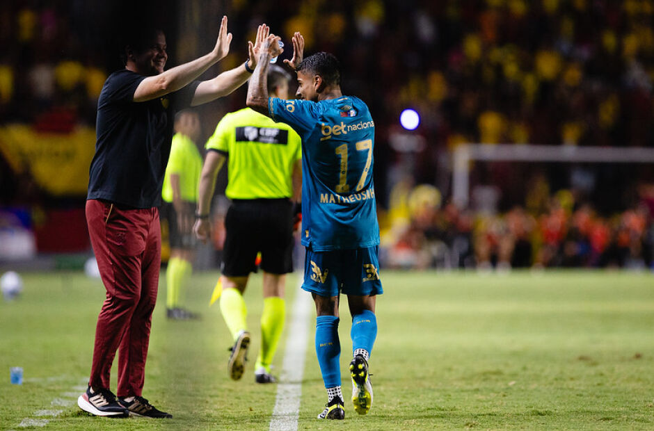 Decisivo nas vitórias do Sport no Brasileirão, Matheusinho destaca "passo a passo" para a equipe