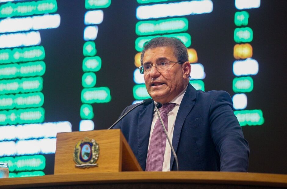 Duque v&ecirc; a licita&ccedil;&atilde;o do IML de Serra Talhada como uma a&ccedil;&atilde;o que dignifica a popula&ccedil;&atilde;o do interior.