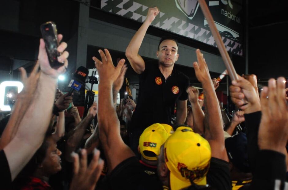 Matheus Souto Maior &eacute; eleito novo presidente do Sport