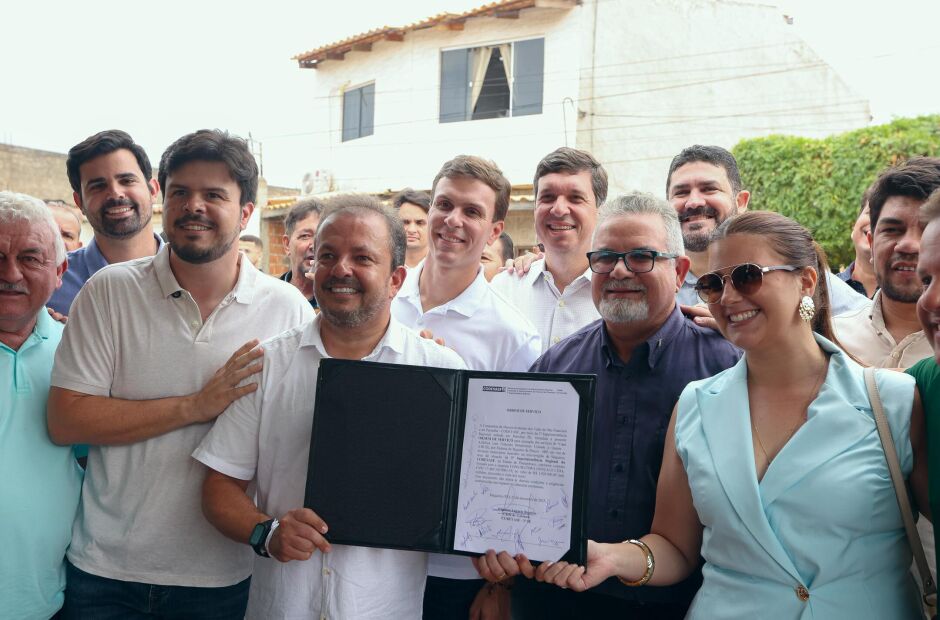 Miguel Coelho e Fernando Filho participam das celebra&ccedil;&otilde;es dos 190 anos de Salgueiro.