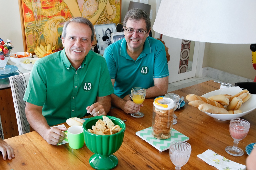 Carlos Augusto aproveitou momento antes da votação com a família 