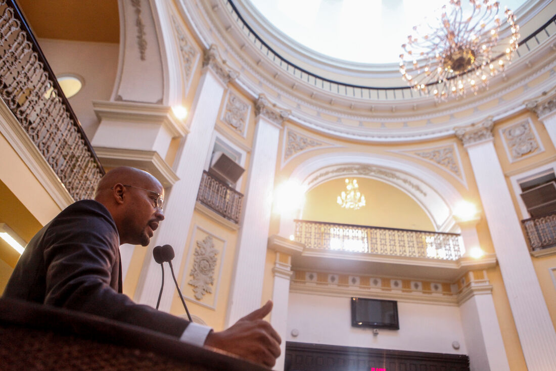 Edilson Silva é deputado estadual pelo Psol