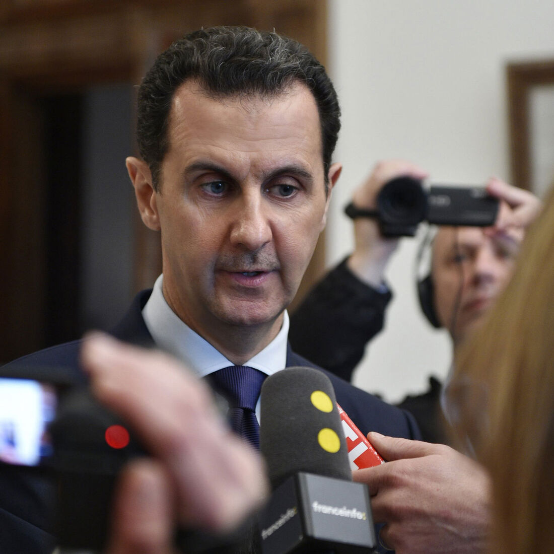 Bashar al-Assad renunciou e deixou a Síria