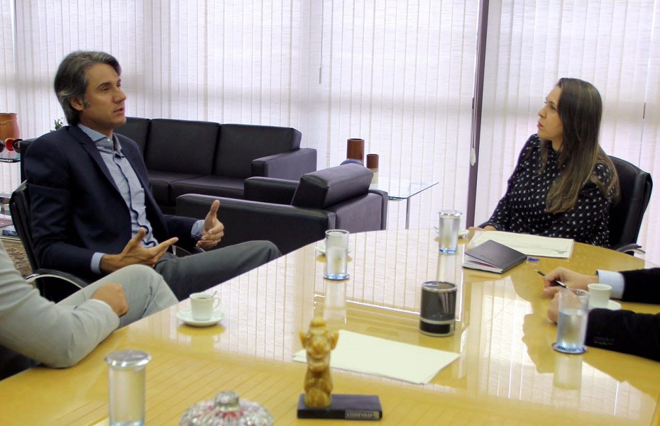 Deputado conversou com a presidente do órgão