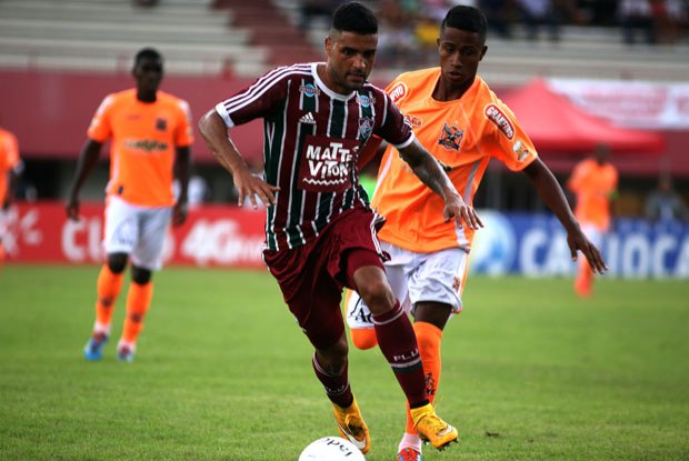 Lateral-esquerdo estava no Tricolor Carioca