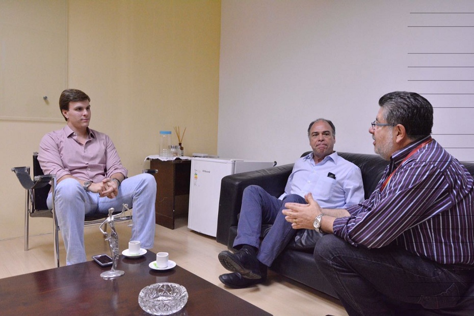 Encontro para definir visita ocorreu na noite dessa quarta-feira (18)