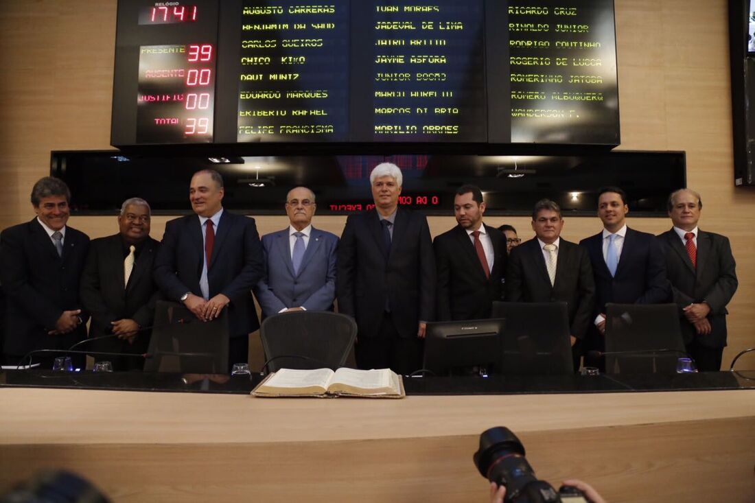 Nova Mesa Diretora tomou posse nesse domingo (1º)