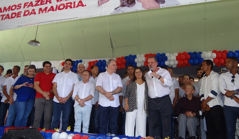 Convenção oficializou o nome de Célia Sales (PTB) para a disputa