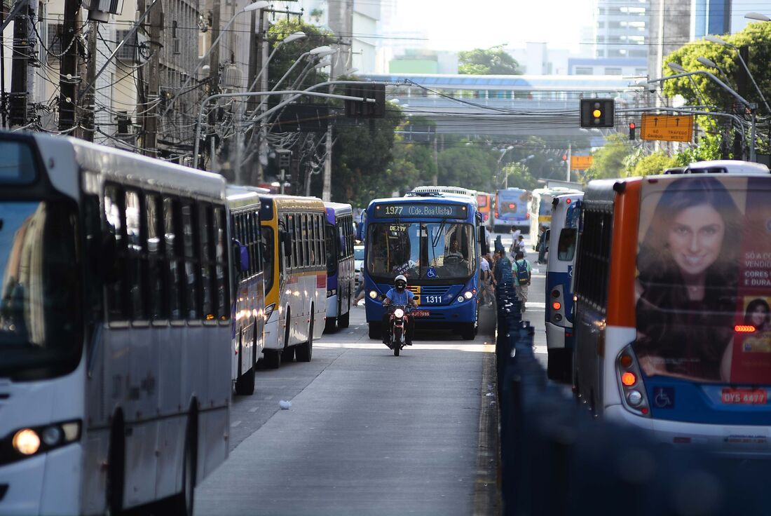 Rodoviários seguem pressionando empresas, e greve dos ônibus pode acontecer