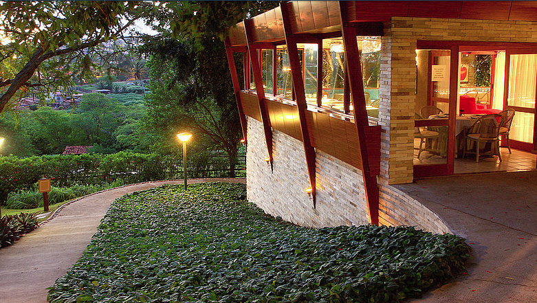 O hotel Oasis, em Gravatá, recebe projeto gastronômico itinerante do chef Armando Pugliesi