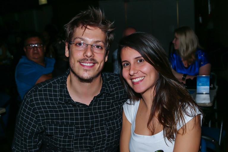 Porchat e a escolhida são só love