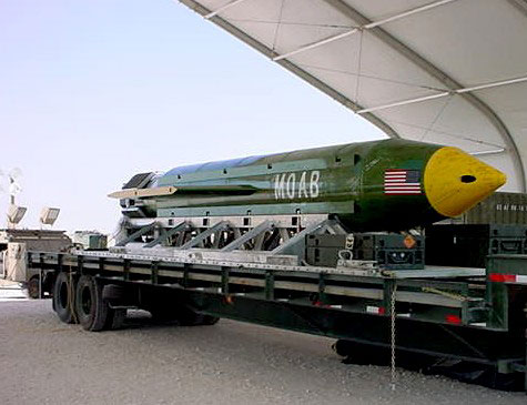 MOAB - A Mãe de todas as bombas