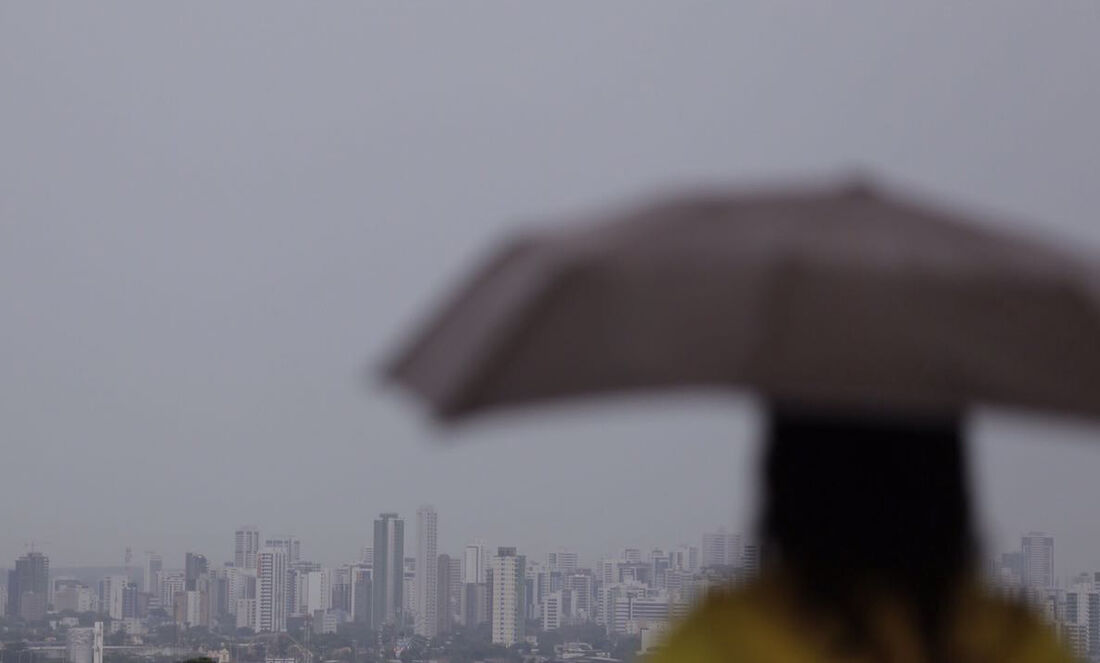 O convite ocorreu durante ligação telefônica entre os líderes, na tarde desta quinta-feira (22)