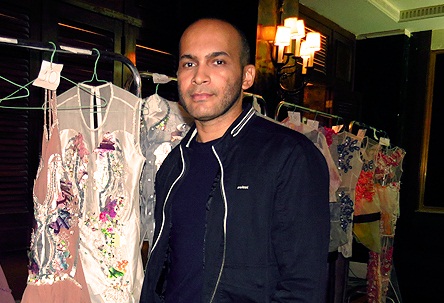 Intitulada de “Maçã”, o novo acervo do estilista busca inspirações nas variedades do fruto