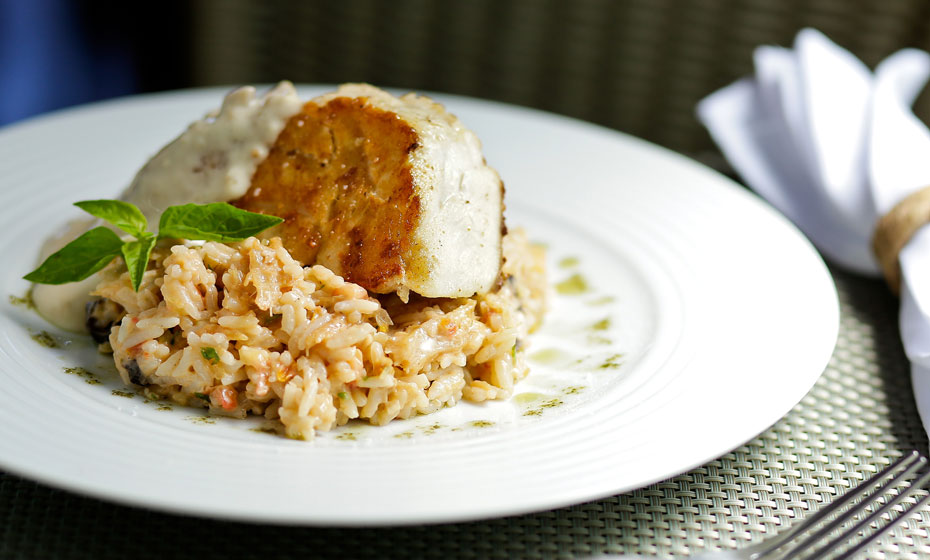 No Patuá, a pescada amarela é suculenta. Tem crosta resistente e carne macia