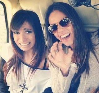 Anitta e Kamilla Fialho que romperam relações e estão brigando na justiça