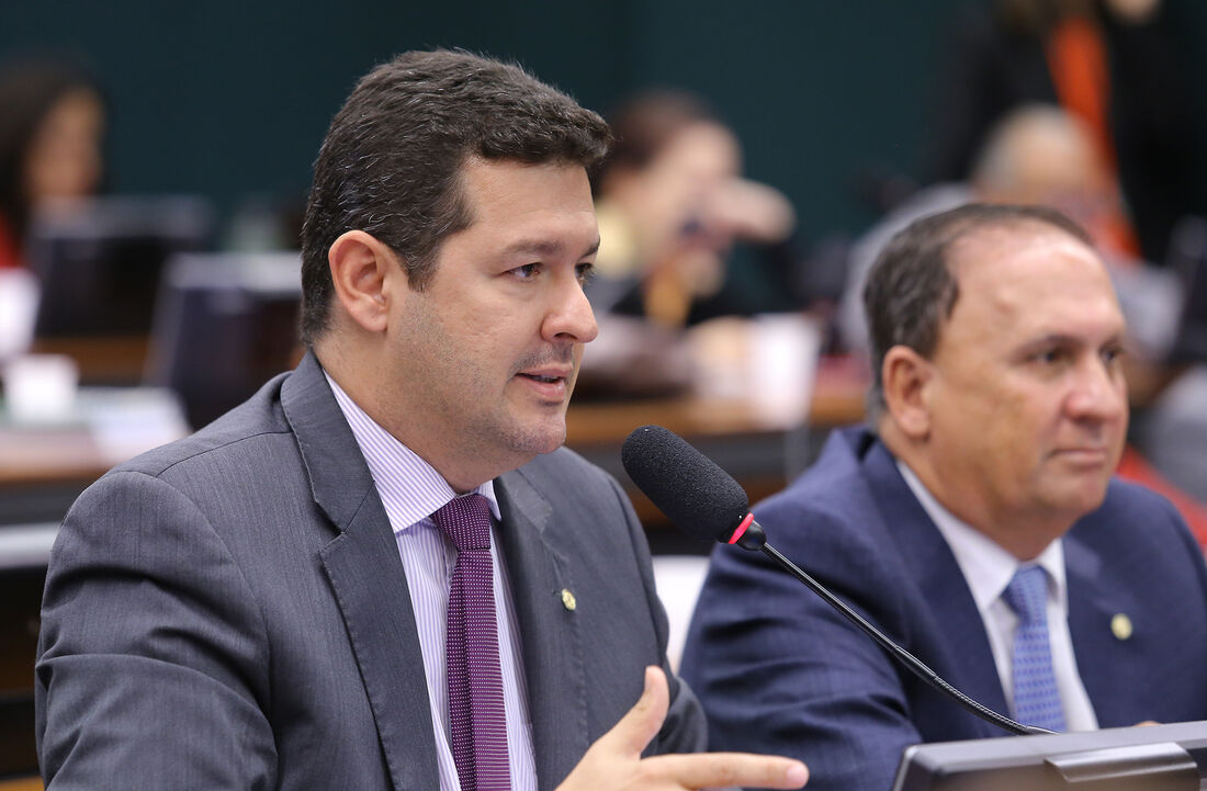 Deputado federal Betinho Gomes (PSDB-PE)