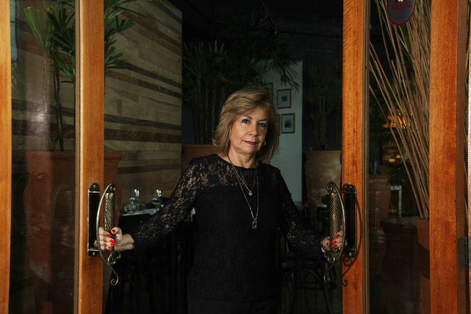 Carmen Peixoto protagonizou a novela "A moça do sobrado grande", em 1967