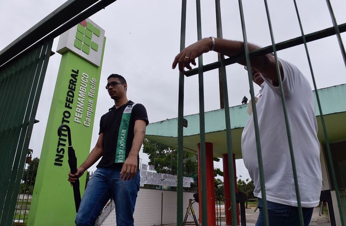 Provas do IFPE para vagas em cursos técnicos