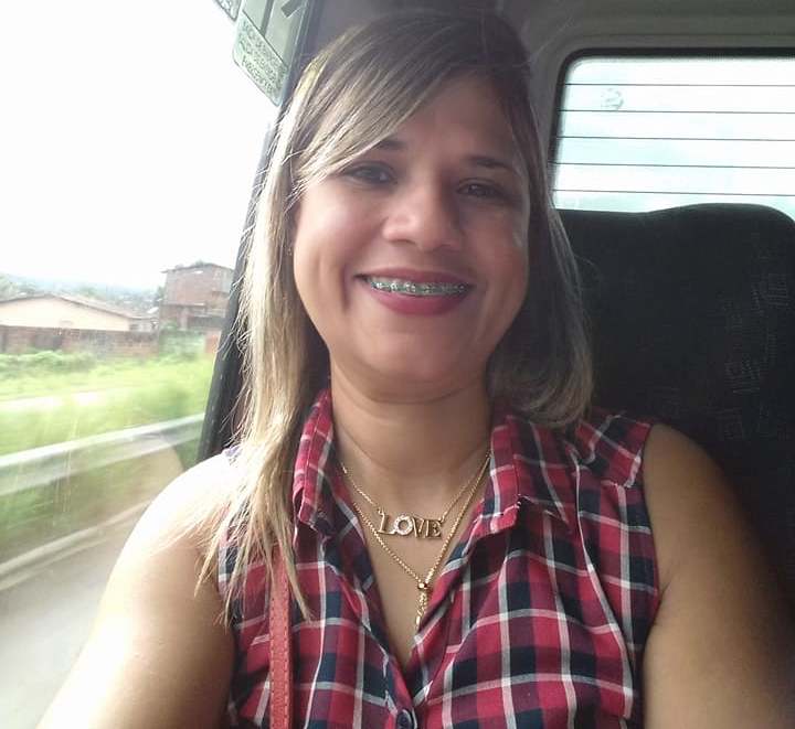 Gisely Kelly Tavares dos Santos, 37, foi encontrada morta em apartamento no Rosarinho