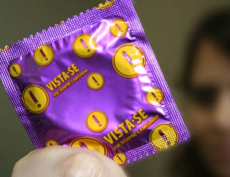 Camisinha fornecida pelo Ministério da Saúde