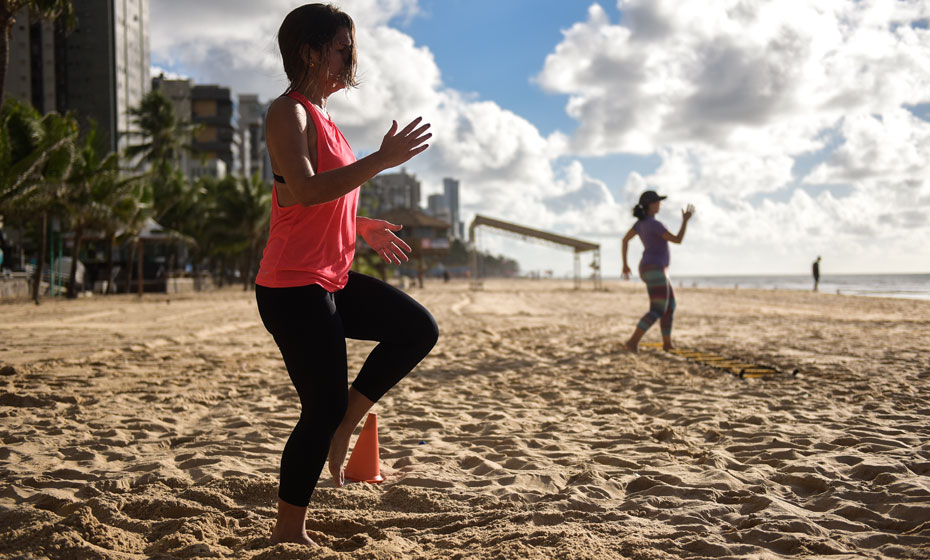 Atividade física na praia