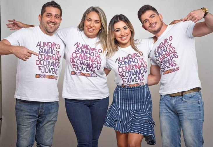 A turma de padrinhos: Cássio Wynne, Ana Carla Costa, Nanda Figueiras e JP Gadelha