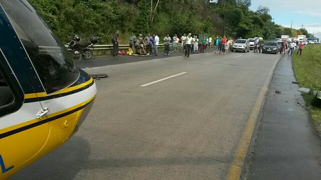 Helicóptero da PRF realizou o socorro da vítima