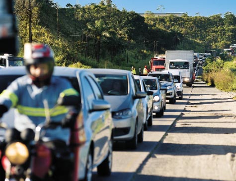 O Arco Metropolitano foi proposto para desafogar a  BR-101, estrada essencial para o escoamento da produção dos polos de desenvolvimento da Mata Norte