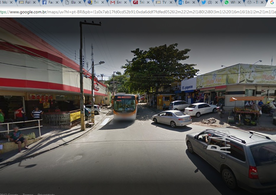 Parada de ônibus deixa de ser seletiva