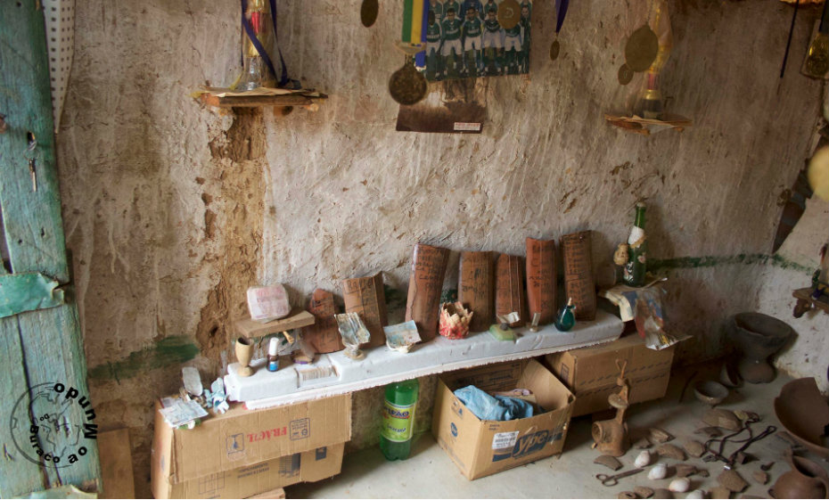 Exposição "Tiririca dos Crioulos: pessoas  fortes na luta"