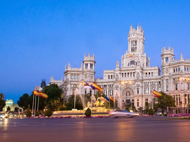 Palácio das Telecomunicações, na Praça de Cibeles, em Madri, Espanha