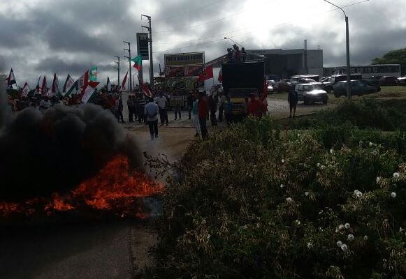 A atriz anda circulando pelas noites cariocas com Roberto Marinho Neto