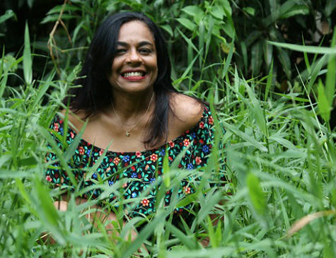 Márcia Pequeno lança disco em homenagem a Petrúcio Amorim