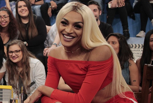 A cantora admitiu o desejo no programa “Altas Horas”